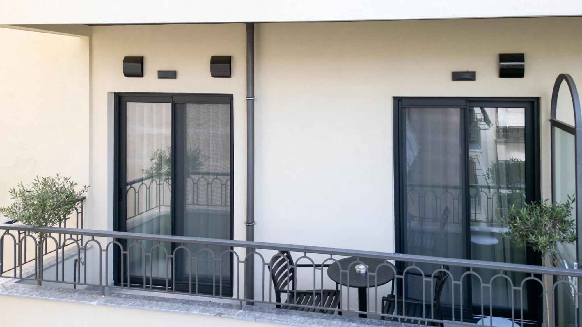 Evripidou 7 - Kalamata Mediterranean Suites Екстериор снимка