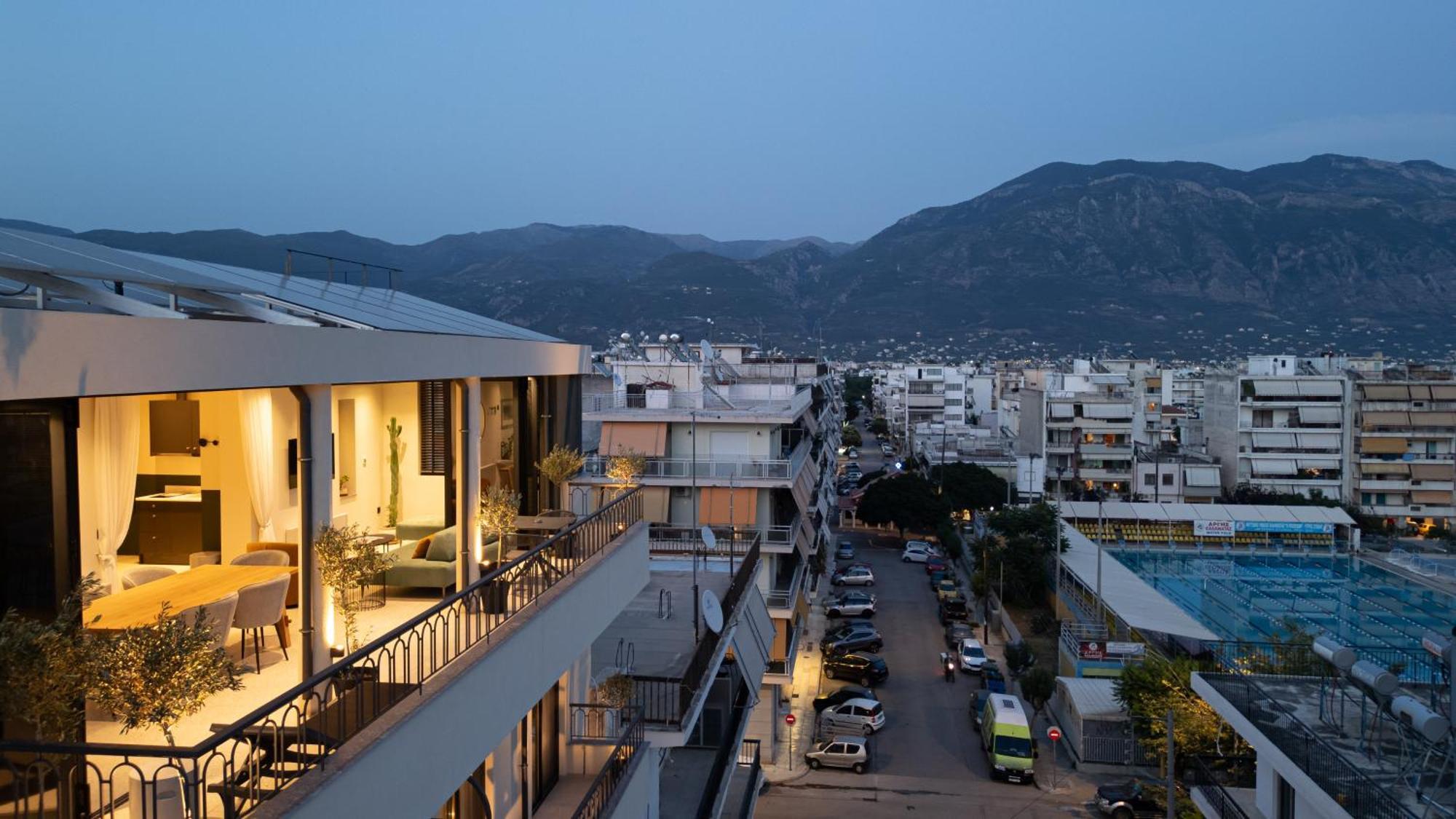 Evripidou 7 - Kalamata Mediterranean Suites Екстериор снимка