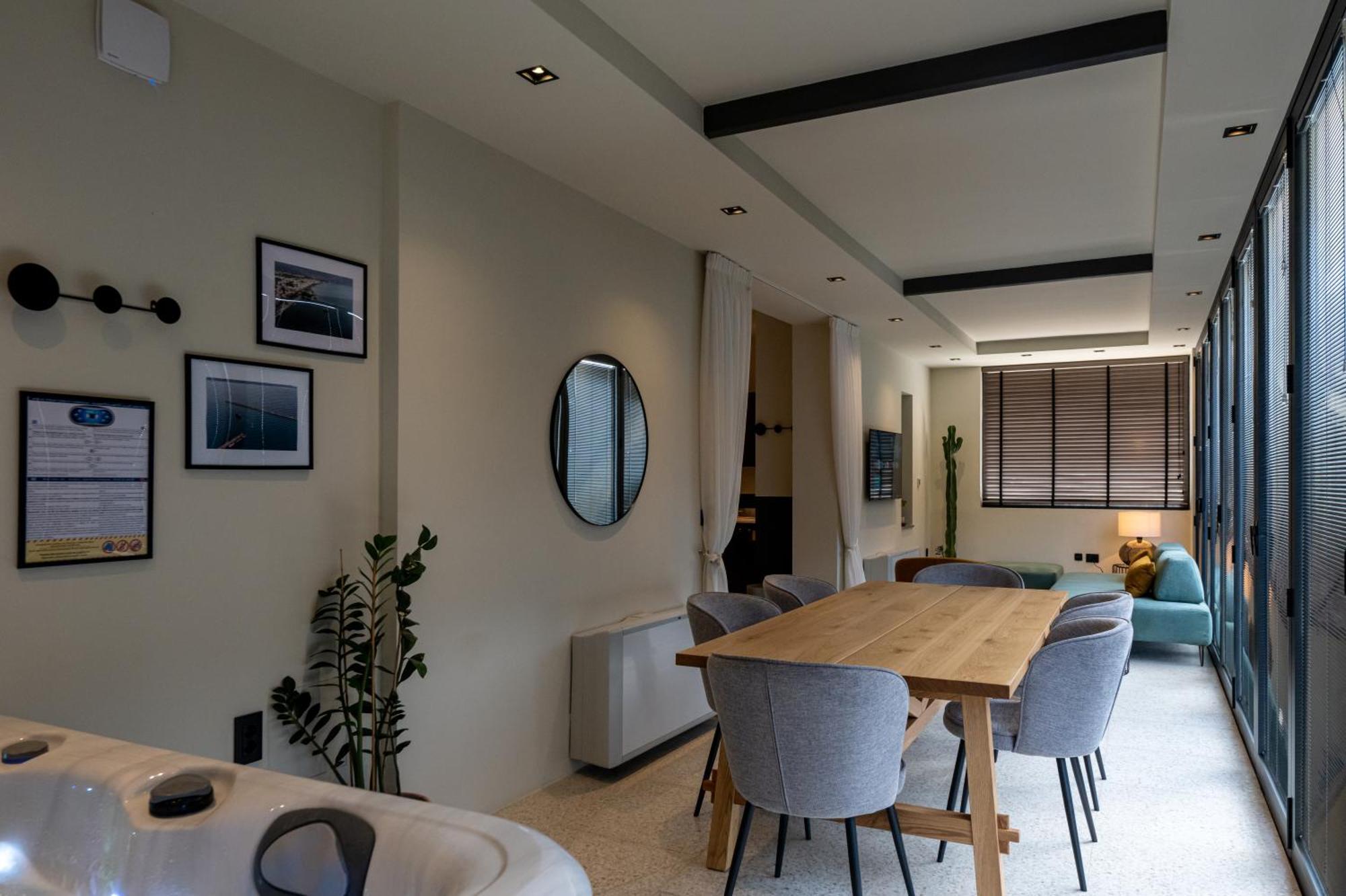 Evripidou 7 - Kalamata Mediterranean Suites Стая снимка